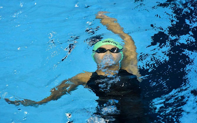 Rio Olympics: Youngest-ever Olympian wins 100m backstroke heat despite ...