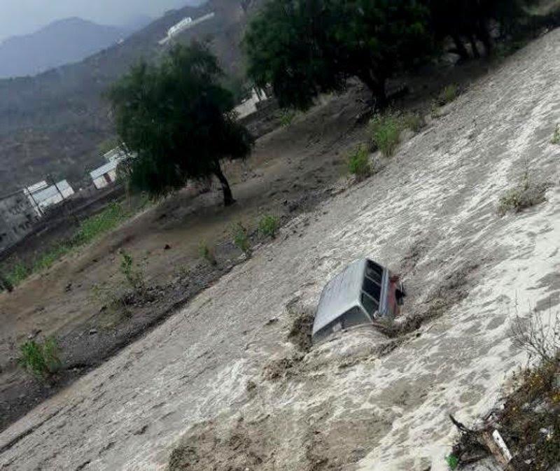 KSA Schools closed after heavy rainfall causes flooding in Saudi Arabia