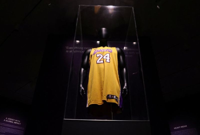 Kobe best sale retired numbers